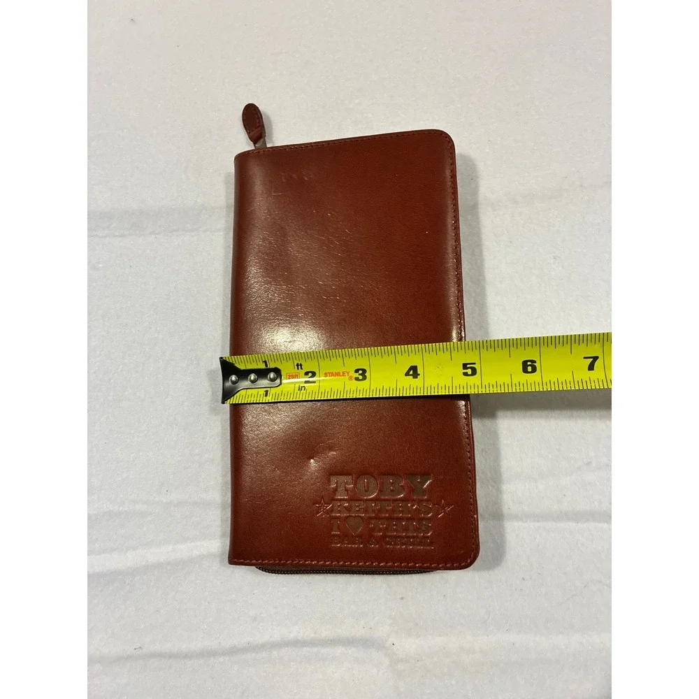 Toby Keiths I Love This Bar & Grill Leather Zip Around Travel Wallet Brown